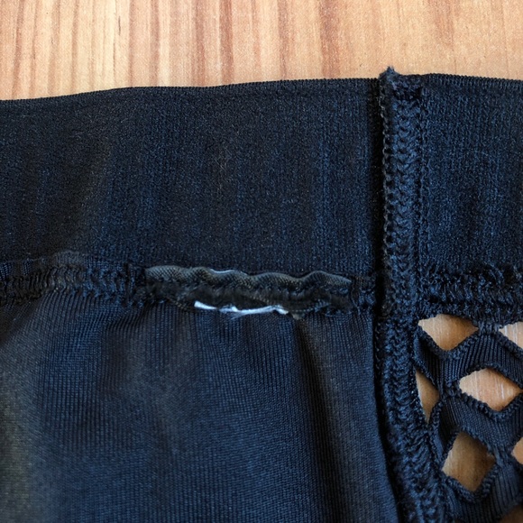 Victoria Secret PINK Green Camo Sports Bra Small - Picture 9 of 13